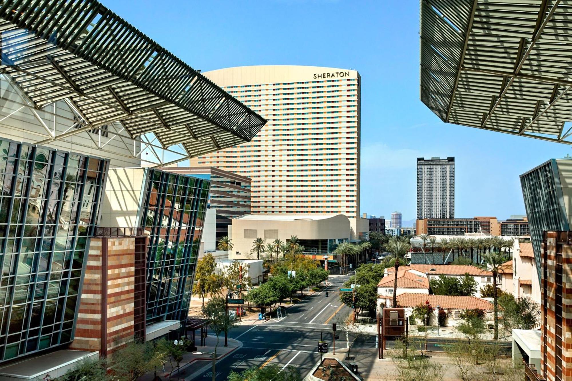 Sheraton Phoenix Downtown Hotel Exterior photo